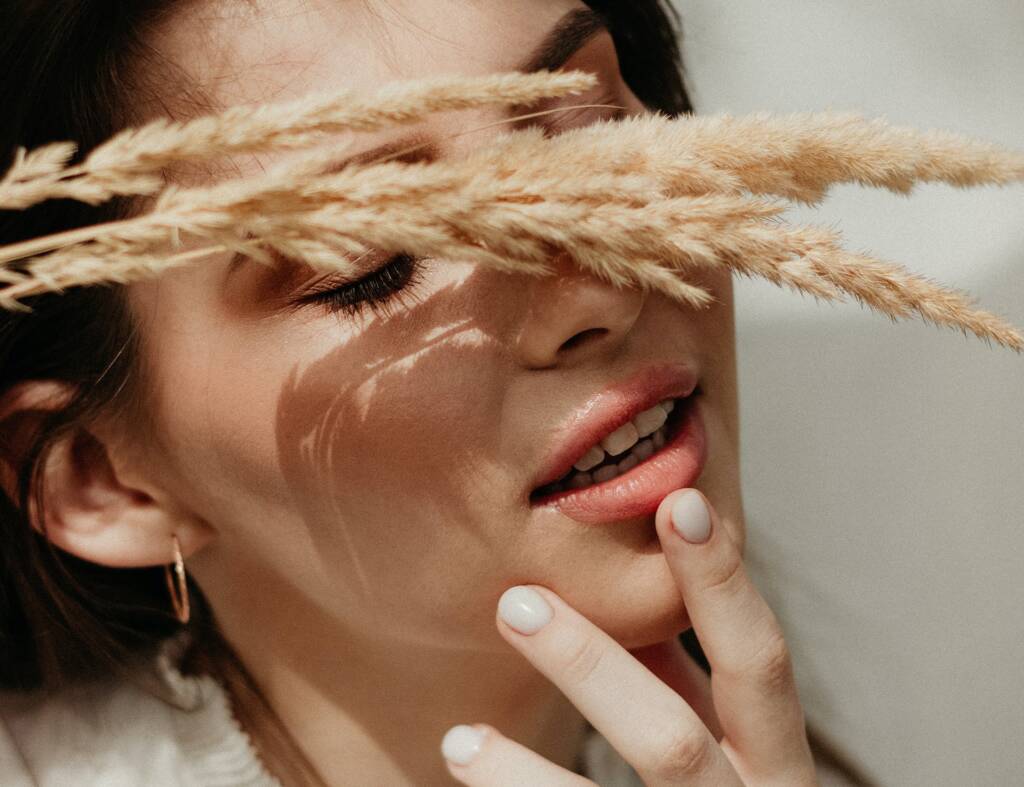 Who are you when you no longer want to be the woman you were? – imagen de Itsuki Society